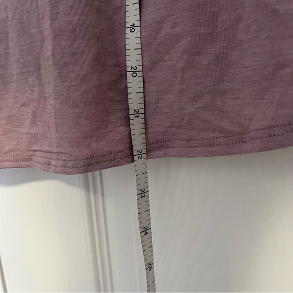 NWT Danskin size medium women’s twist front tee mauve purple - Picture 7 of 9